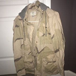 Women’s camo jacket
